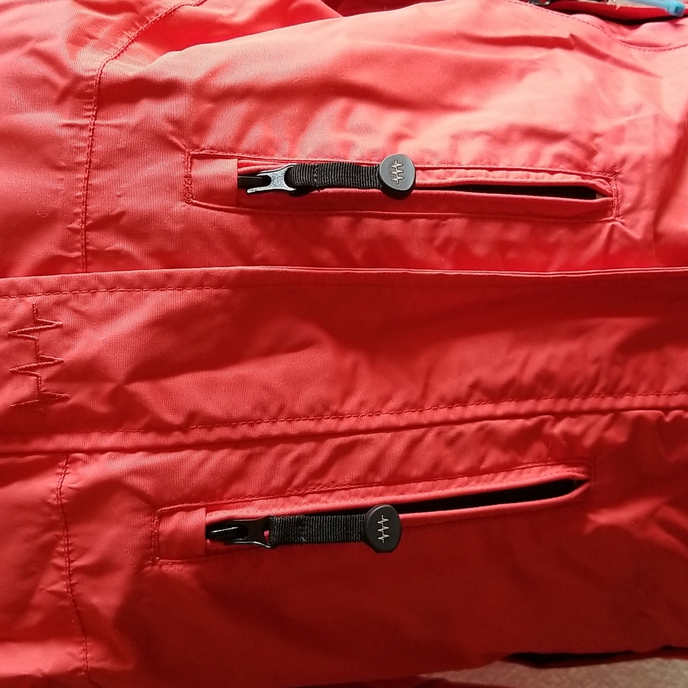 Pulse Red Jacket - Picture 3 of 11